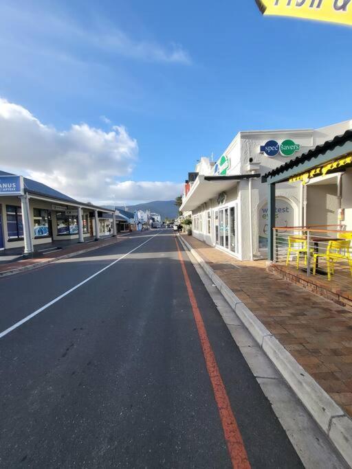 *Self-Check In - Whale Watching Paradise -Central* Hermanus Exterior foto